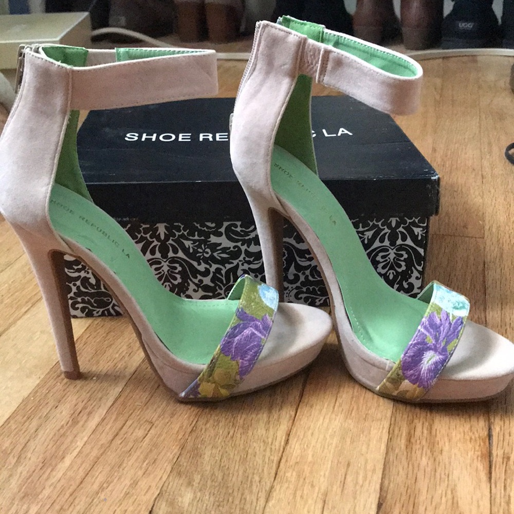 Shoe Republic Nude Size 7